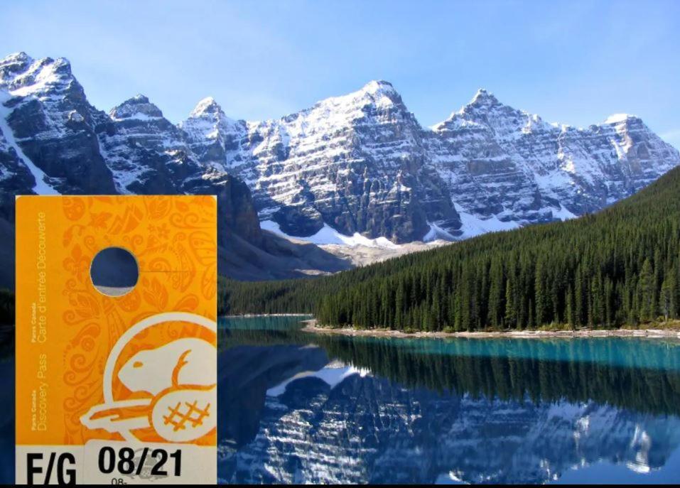 Spectacular Penthouse With Amazing Views, Indoor Pool And Hot Tub Hotel Canmore Exterior photo
